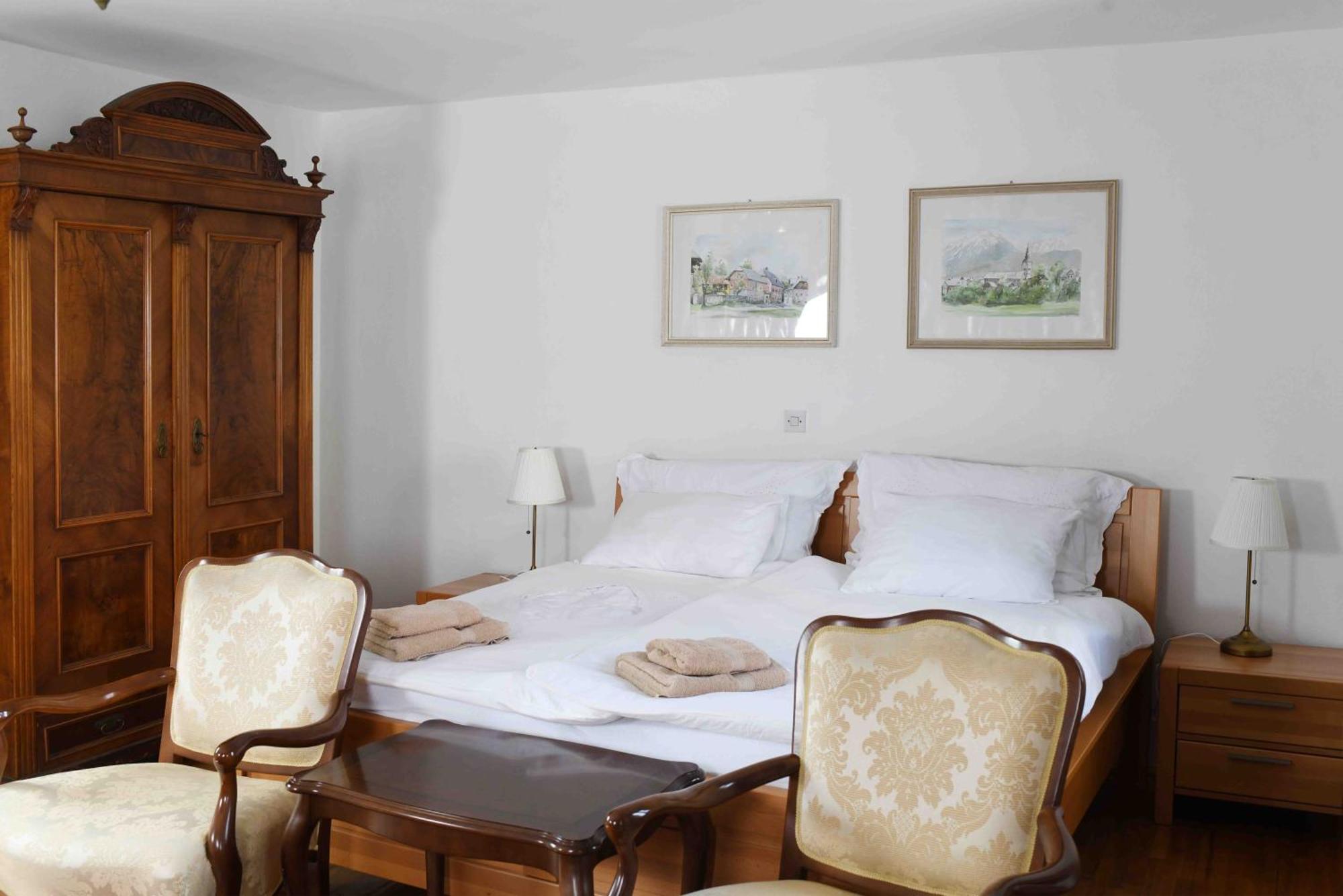 Baroque Villa Near Bled - Resort Vidmar Lesce  Luaran gambar